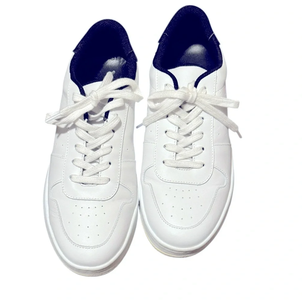 Paige Remy Sneakers Womens Size 8 White BlackWalking Shoes Comfortable